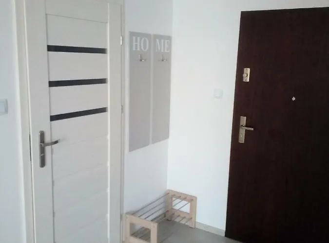 Апартаменты Bursztynek Z Miejscem Postojowym Колобжег